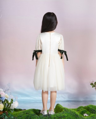 天使白粉色蕾丝细节网纱公主短裙连衣裙